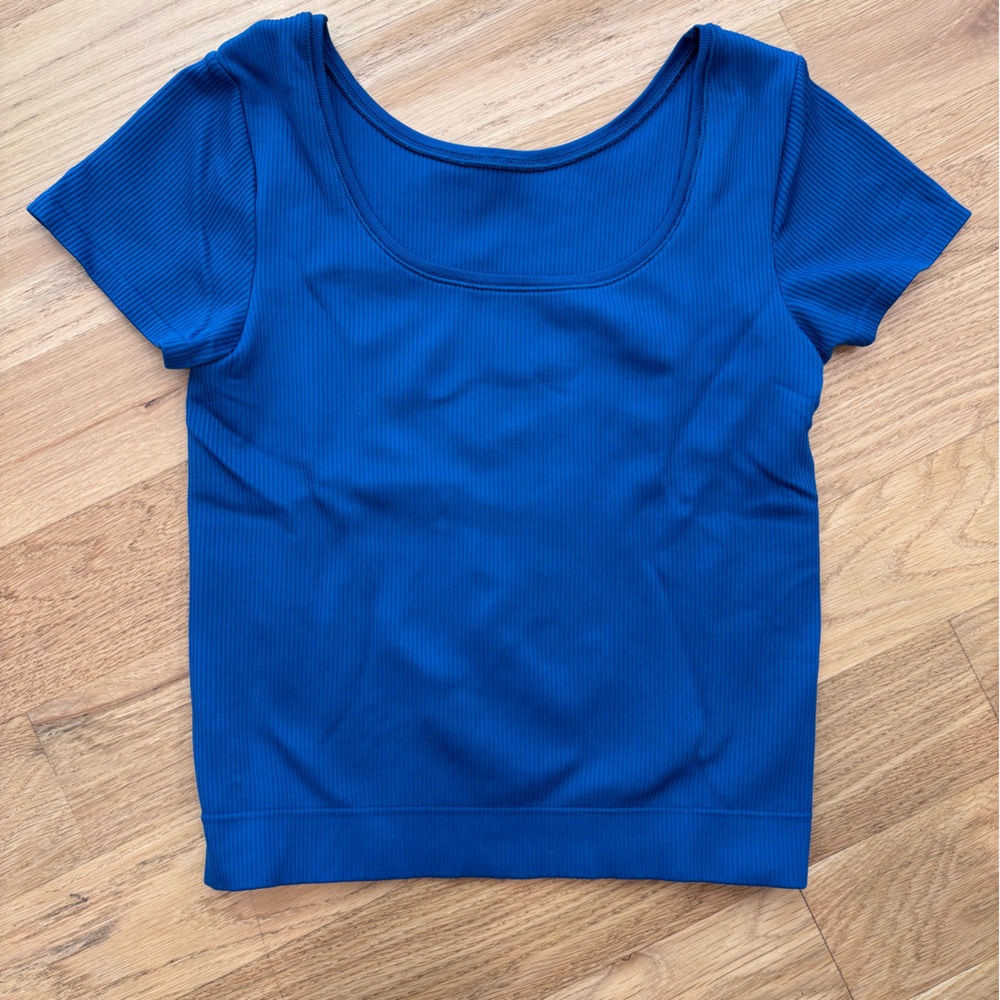 Athleta Girl Blue Rise Above Rib Crop Tee